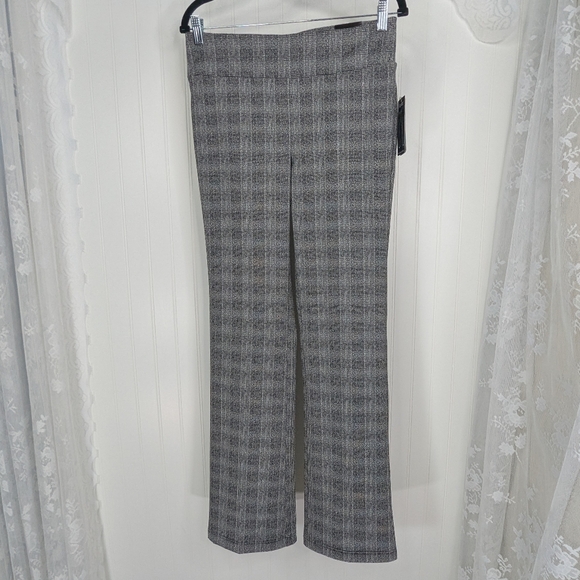 SOHO Plaid Ponte Knit Stretch Flare Pants NWT Sz M - Picture 4 of 12